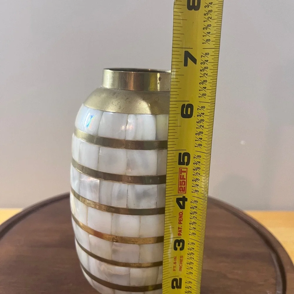 Vtg Mother of Pearl Brass Inlay Bud Vase Boho Hollywood‎ Regency Made in India